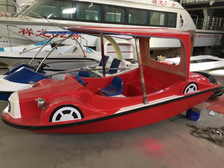 點(diǎn)擊放大 4人老爺車電動(dòng)船