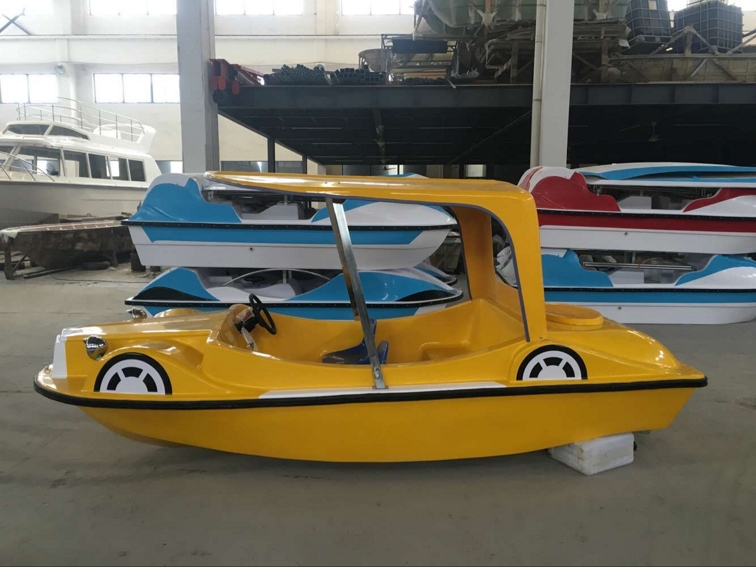 點(diǎn)擊放大 4人老爺車電動(dòng)船