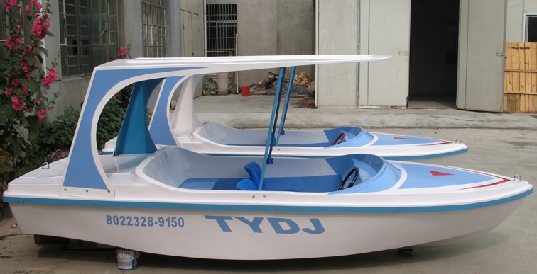 點(diǎn)擊放大 4人電動(dòng)船