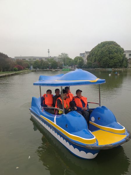 點(diǎn)擊放大 海豚 電動(dòng)船5人